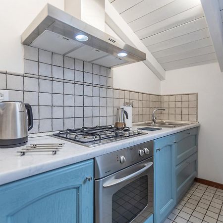 Pratello Elegante E Raffinata Mansarda Apartment Bologna Bagian luar foto